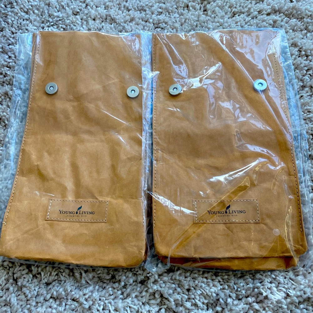 COPY - Set of 2 Young Living Reusable Lunch Bags